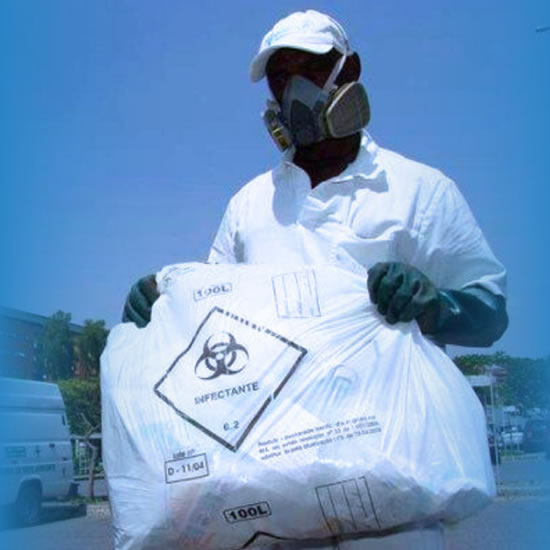 Equipe de Coleta e Transporte Vita Clean Ambiental